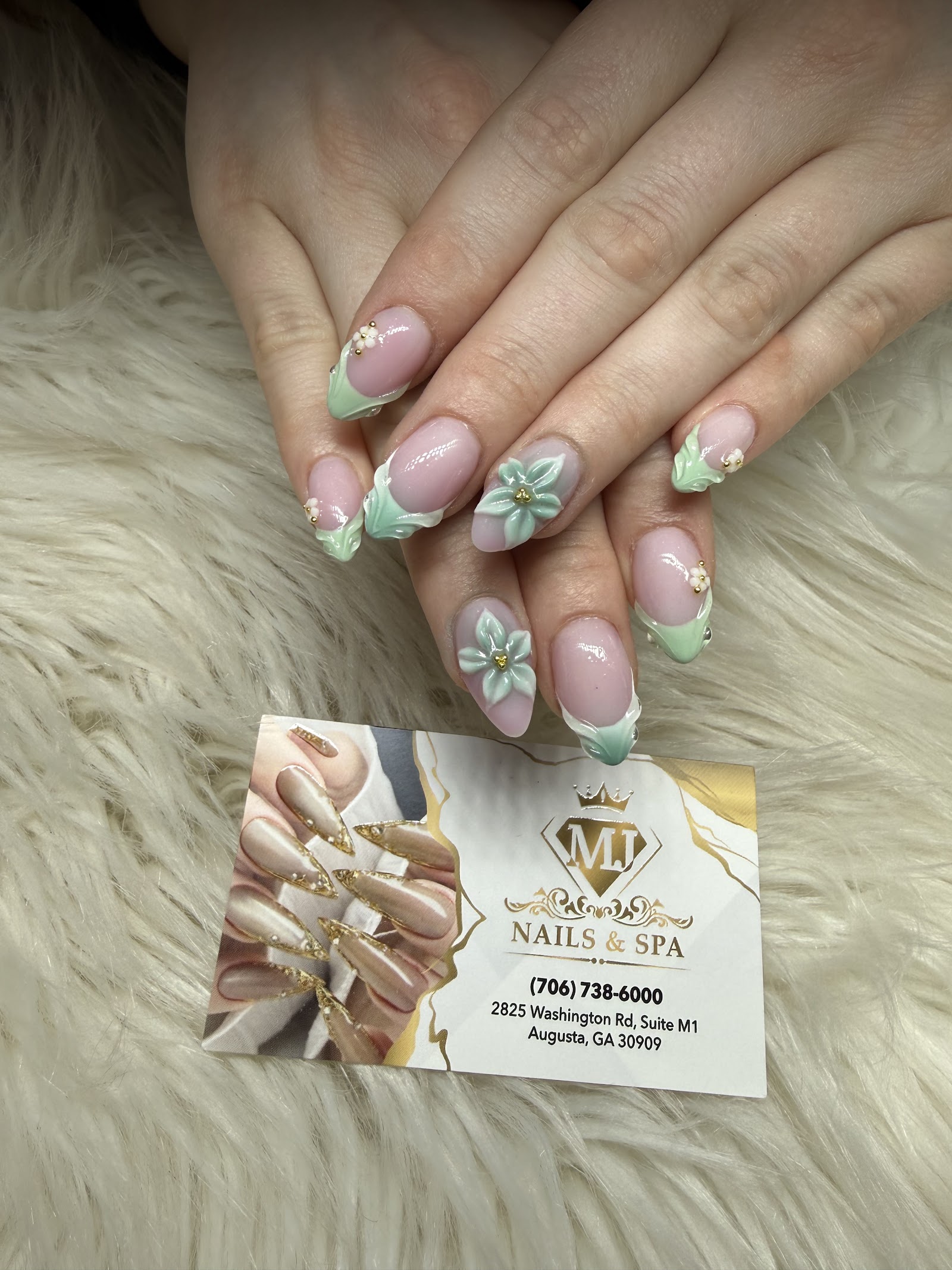 MJ Nails & Spa nail photo 7